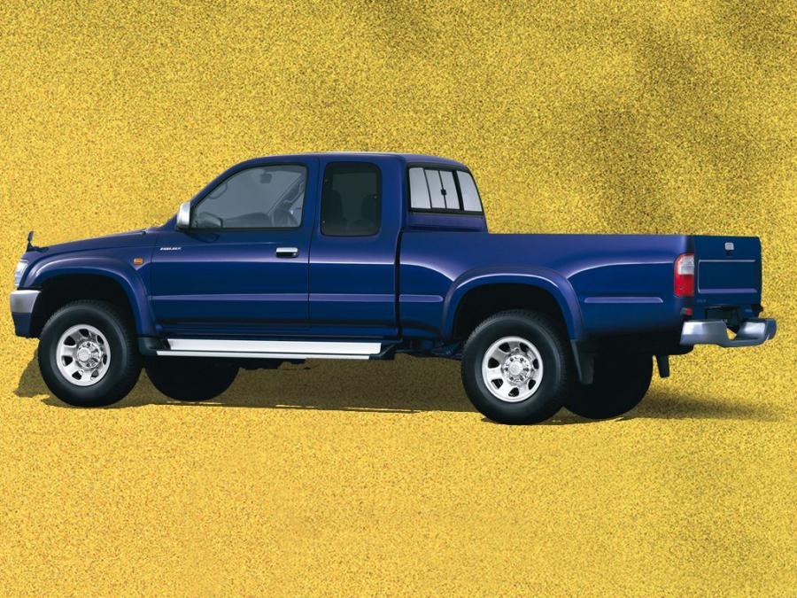  Toyota Hilux Xtra Cab 1997 года  (JP) (фото 2 из 3)